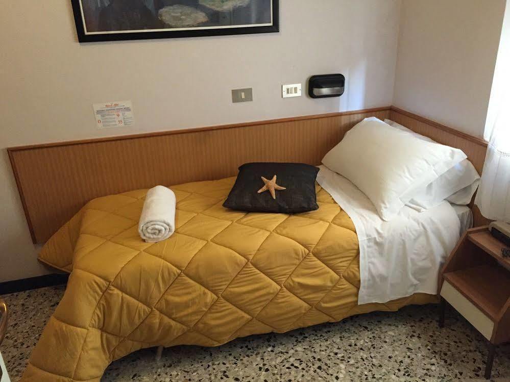 Abc Hotel Rimini Exterior photo