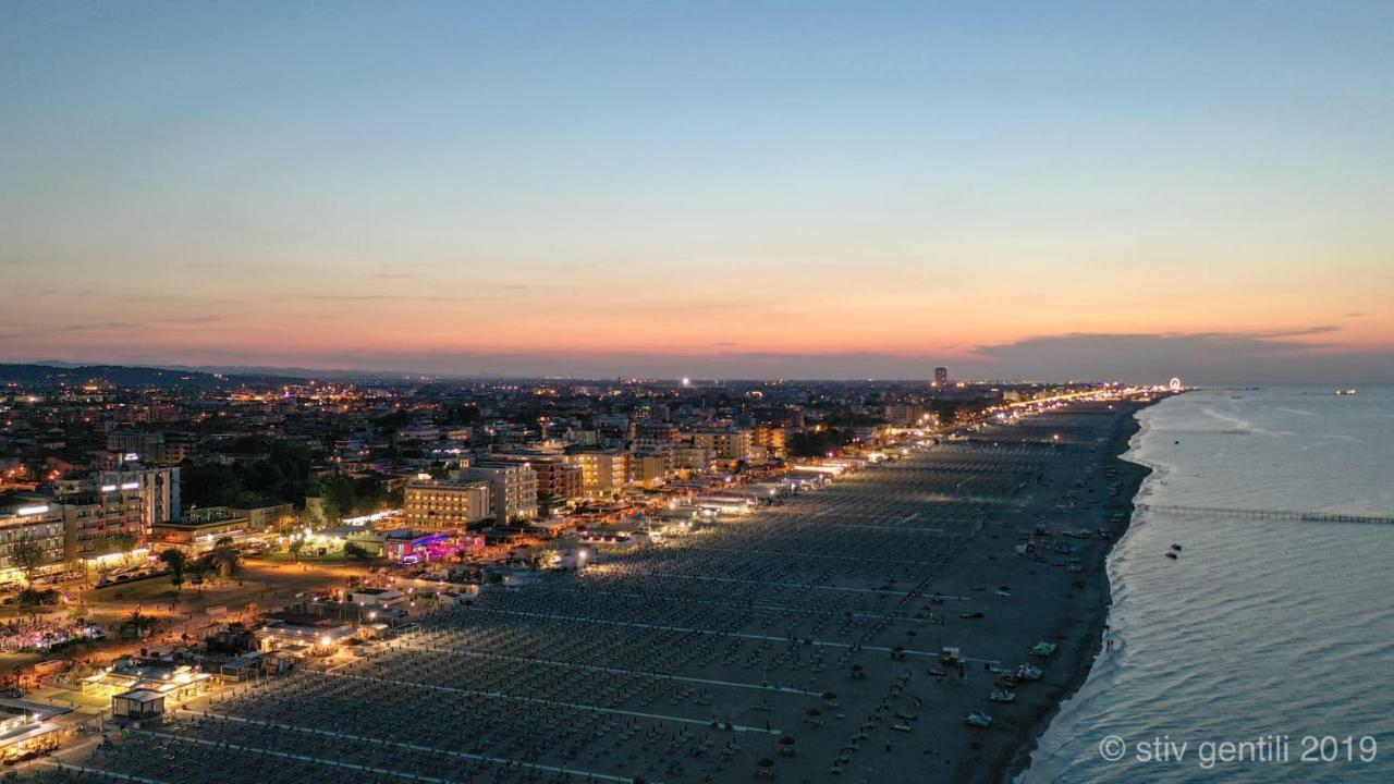 Abc Hotel Rimini Exterior photo